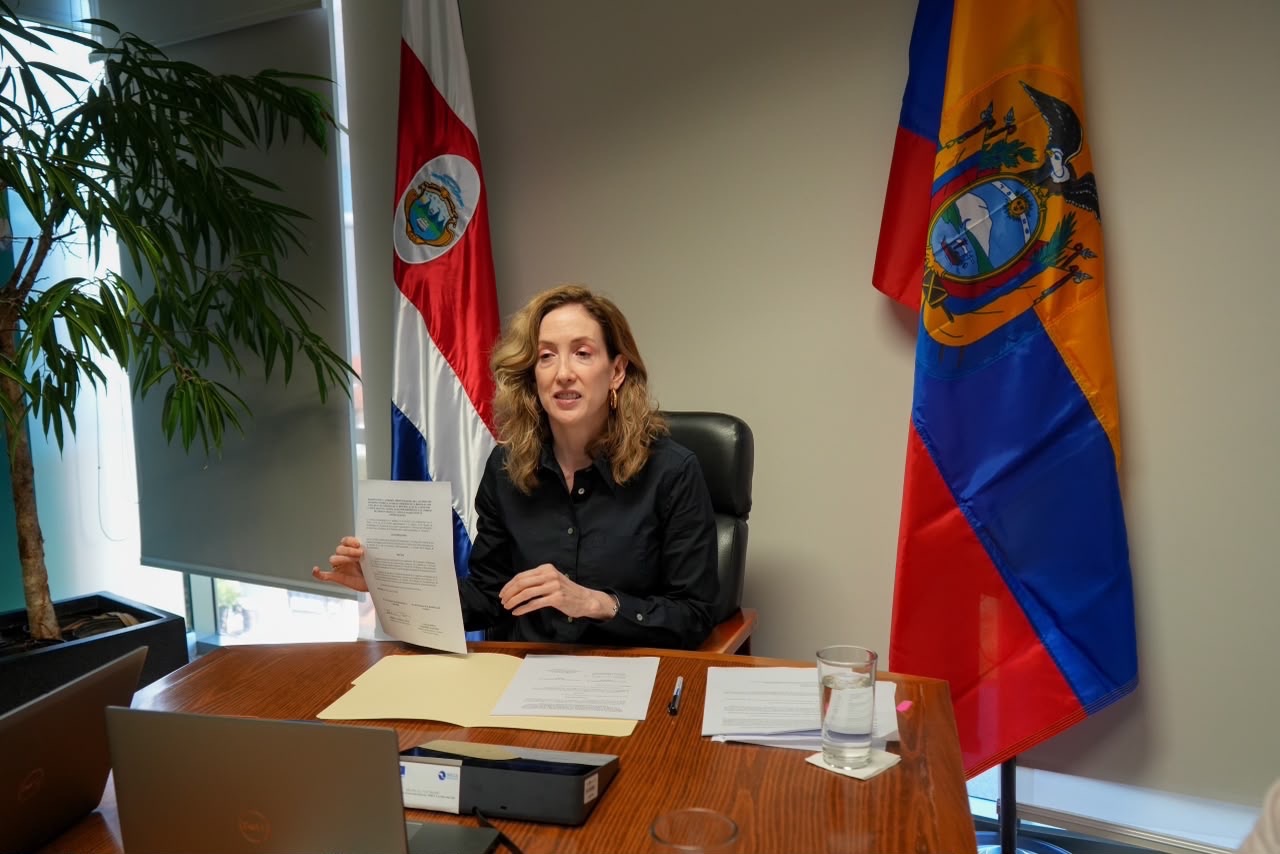 Costa Rica y Ecuador fijan procedimientos para administrar su acuerdo comercial.