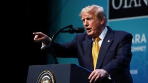 Trump asegura que Estados Unidos puede eliminar a la actual cúpula iraní en medio de nueva escalada militar