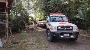 Cabeza de agua sorprende a cinco personas en río de Chirripó; dos permanecen aisladas