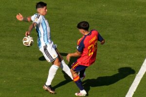Enzo Fernández rompe el silencio tras la expulsión en la final del Mundial: “Hay algo más grande que un resultado”