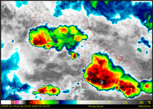 IMN mantiene alerta por lluvias intensas esta noche pese a que la onda tropical #24 ya salió del país