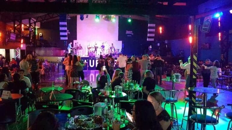 Live Music In Costa Rica 06