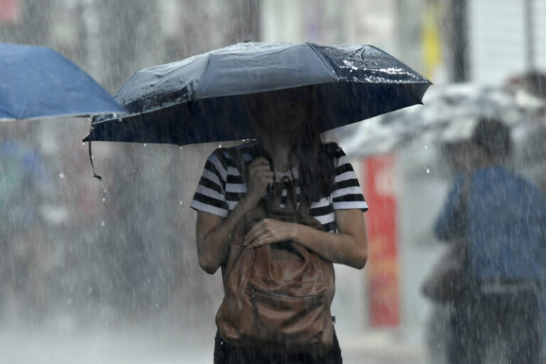 Lluvias Imn