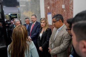 Oficialismo presenta querella por presunto prevaricato contra cuatro magistrados de la Sala IV
