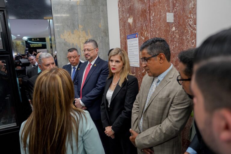 Pueblo soberano presenta querella prevaricato