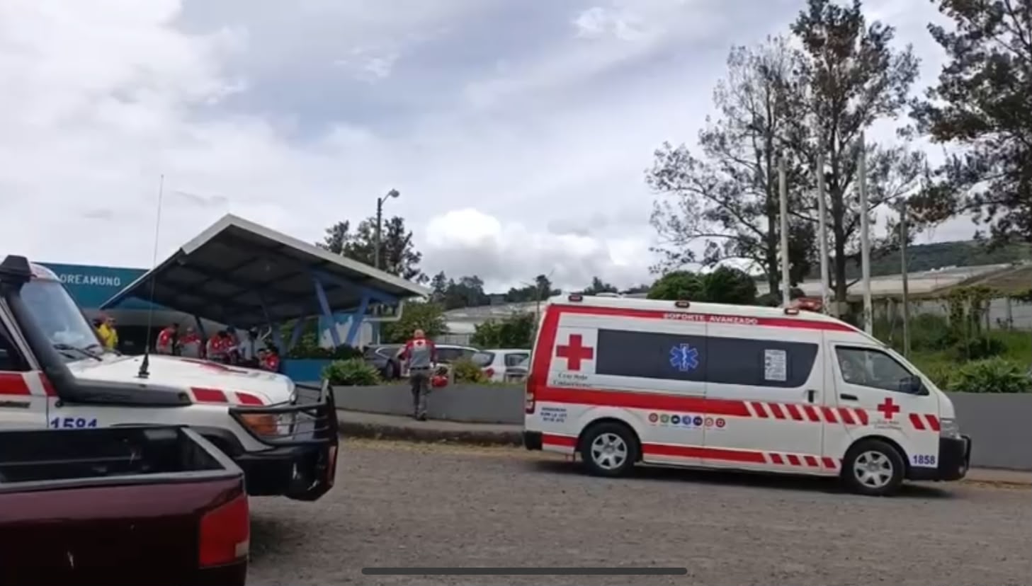 QUEMA AFECTA CENTRO EDUCATIVO ESTUDIANTES POR HUMO